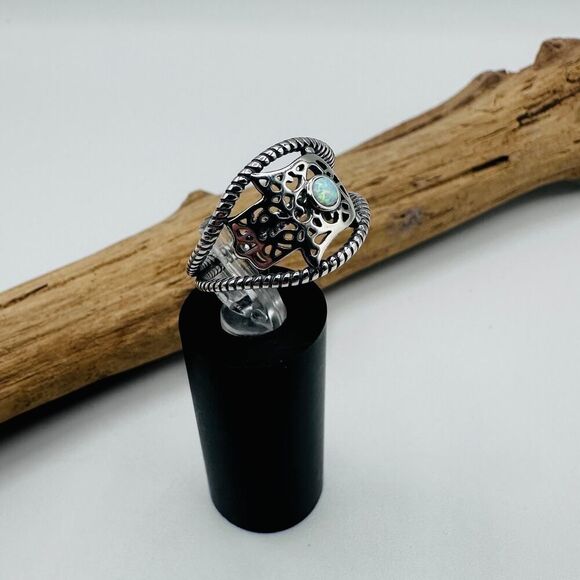 Sterling Silver Lab Opal Hamsa Ring - Picture 2 of 7